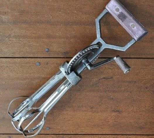 The internet came together to uncover the purpose of this strange item…